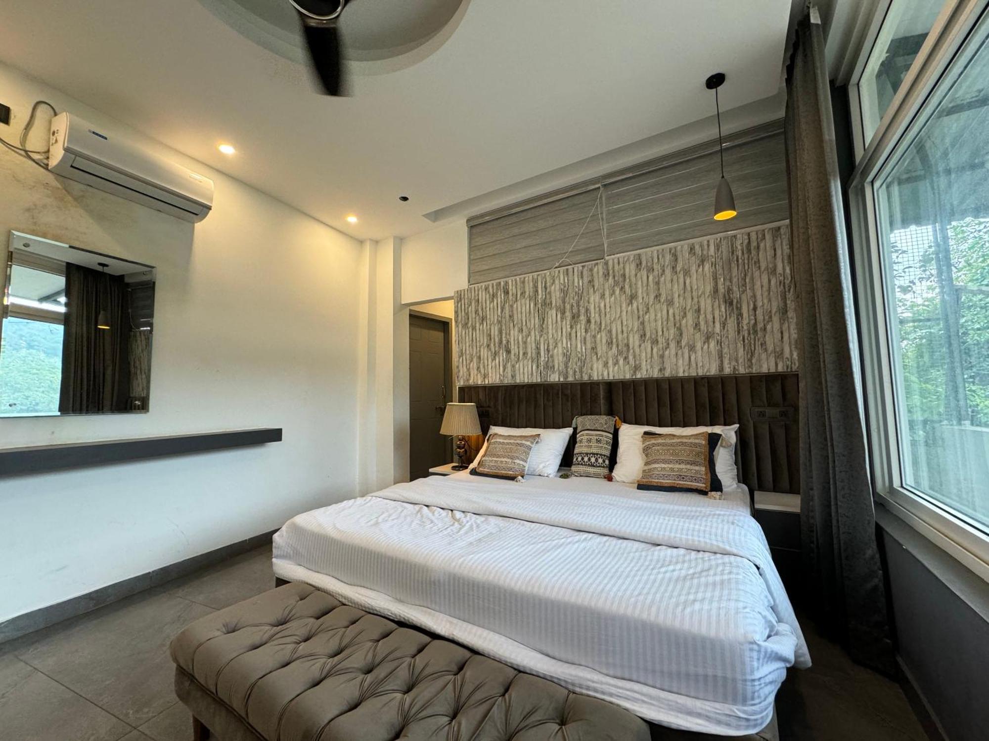 Saraiville- Luxury Riverside Cottages Dehradun Luaran gambar